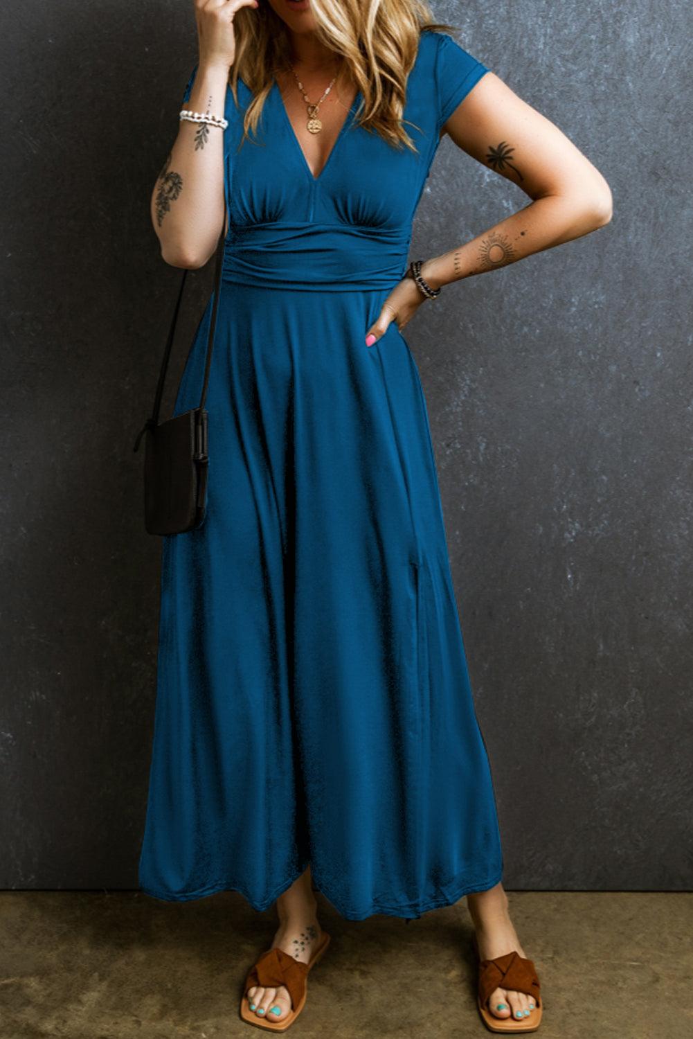 Robe longue plissée taille haute V-col