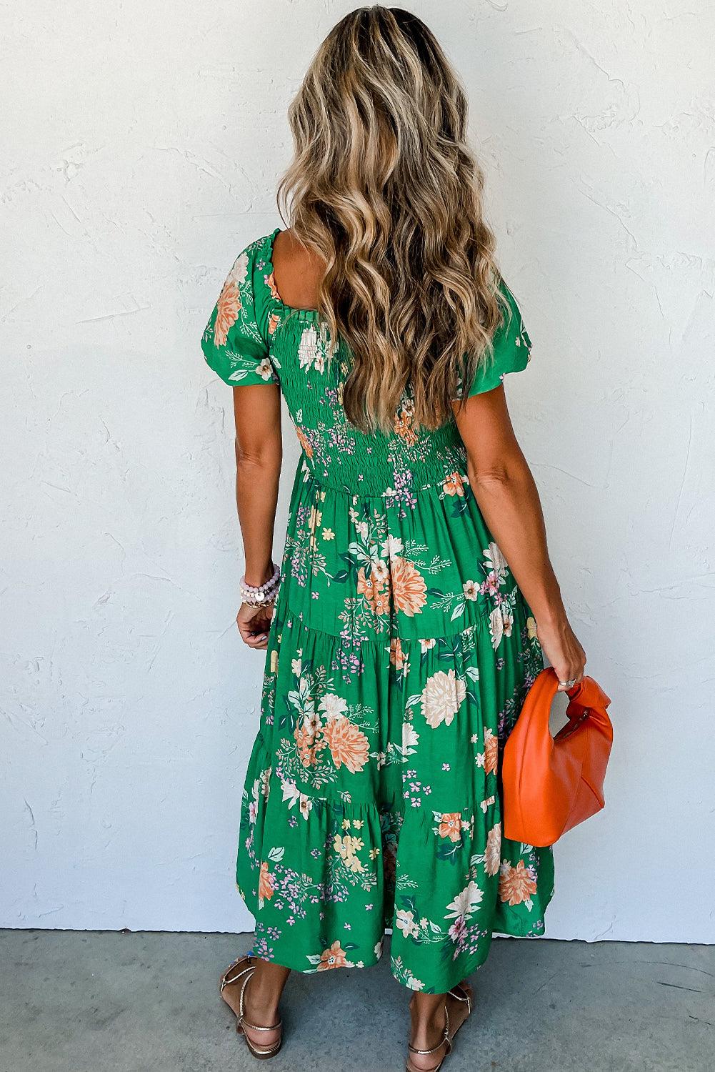 Robe mi-longue volants et manches bouffantes